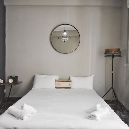 Suite Tic By Be My Guest Athens Exterior photo